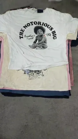 CR2455 Vinatge T-shirts - 20 Pcs